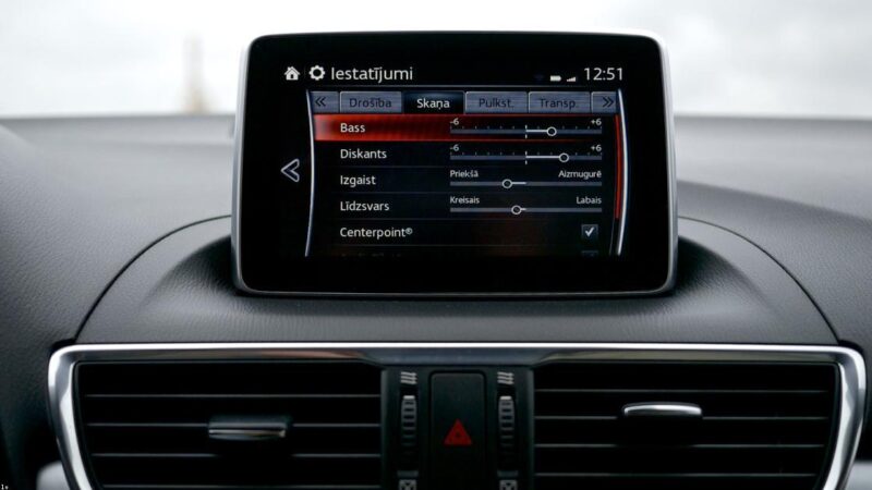 Carplay vs Android Auto 2026: Comparativo Completo