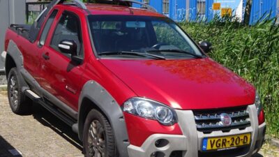 Fiat Strada vs VW Saveiro 2026: Picape Compacta