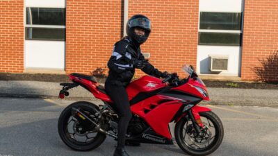 Honda CB 300F vs Yamaha Fazer 250 2026: Comparativo