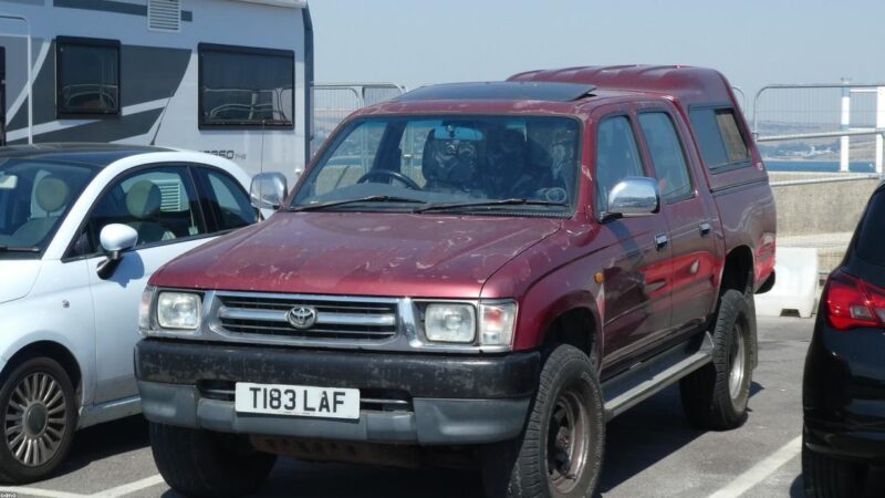 Toyota Hilux vs Ford Ranger 2026: Comparativo Completo