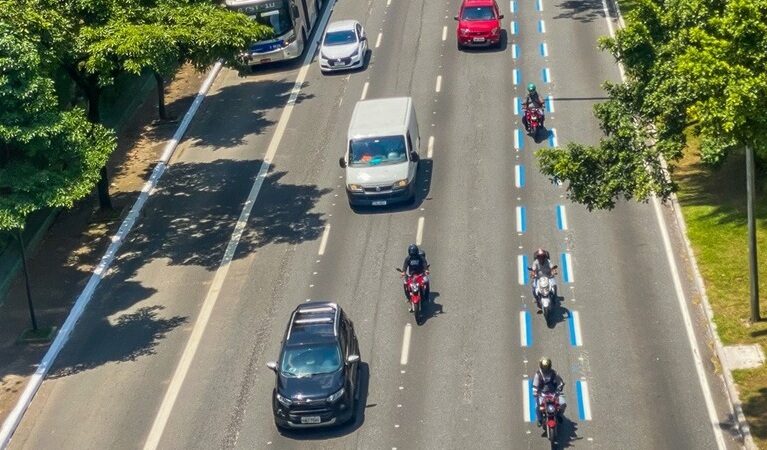 Projeto quer levar Faixa Azul de motos a mais capitais brasileiras