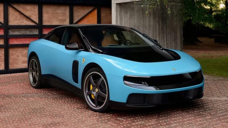 Ferrari Luce é 1º elétrico da marca com 1.050 cv e foi feita pelo designer do iPhone