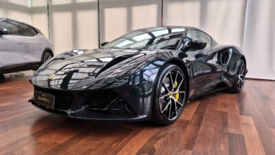 Lotus estreia no Brasil com esportivo raiz, SUV elétrico e até hipercarro de 2.039 cv