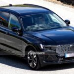 Volvo XC60 terá mais uma reestilização e motor híbrido com 200 km de autonomia