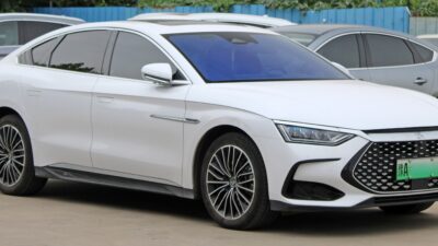 BYD Han DM-i — análise do sedã premium chinês que mira o Camry