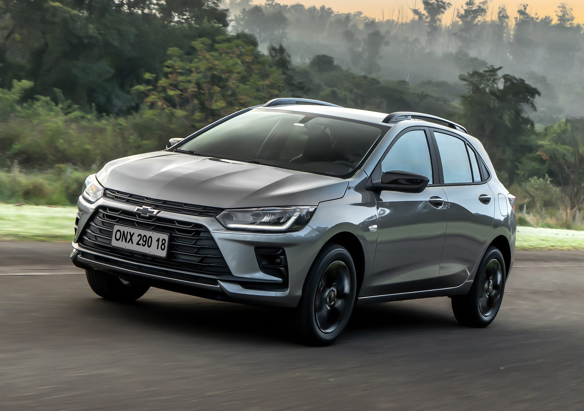 Chevrolet Onix Activ 2027: preço, motor e equipamentos do hatch aventureiro