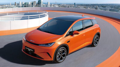 Novo BYD Dolphin G DM-I 2027 híbrido chega à Europa – autonomia 1.000 km