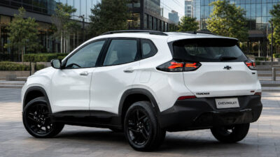Chevrolet Tracker LT 2027 ganha frenagem automática de emergência