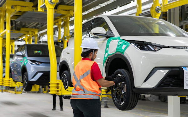 Carros elétricos desmontados: Anfavea critica volta de incentivos à importação