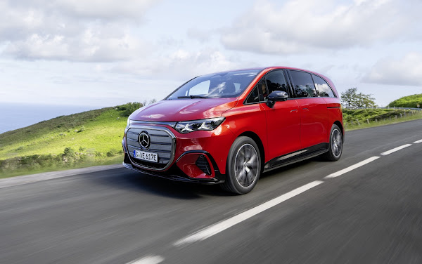 Novo Mercedes VLE Grand Limousine elétrico: fotos, vídeo e detalhes