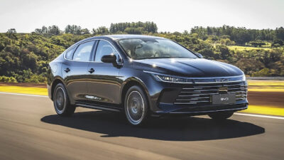 BYD quer se tornar a maior fabricante de veículos do mundo em cinco anos