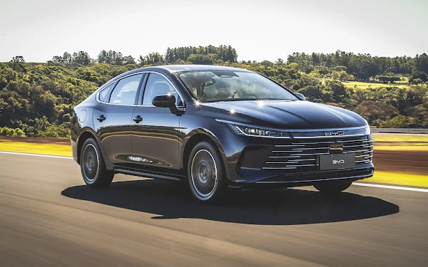 BYD quer se tornar a maior fabricante de veículos do mundo em cinco anos