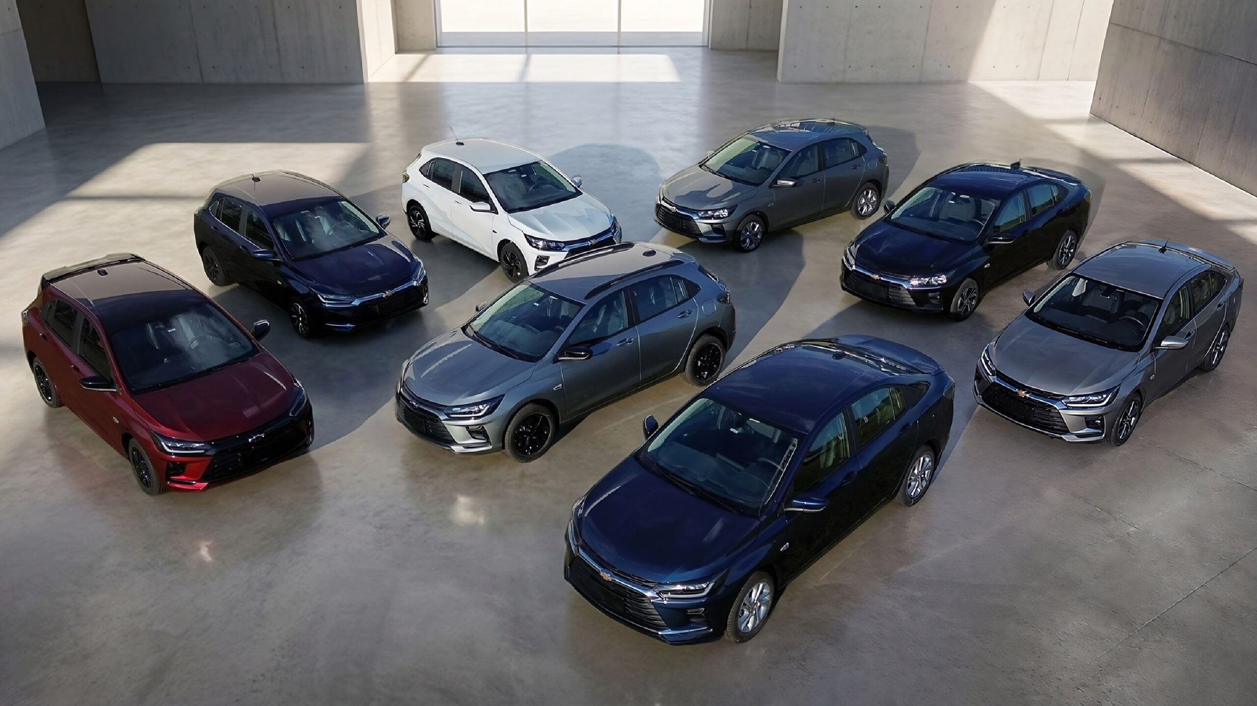 Chevrolet Onix e Onix Plus 2027 estreiam com motor a etanol e volta da versão Activ