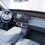 Leapmotor B10 é espaçoso, mas banco traseiro baixo castiga passageiros altos