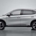 SUV elétrico de quase 1.800 kg freia sozinho e excesso de sensores irrita no trânsito
