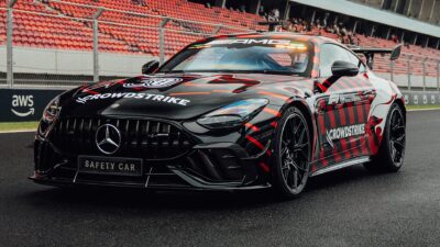 Novo safety car da Fórmula 1 tem um detalhe inédito após décadas de trabalho nas pistas