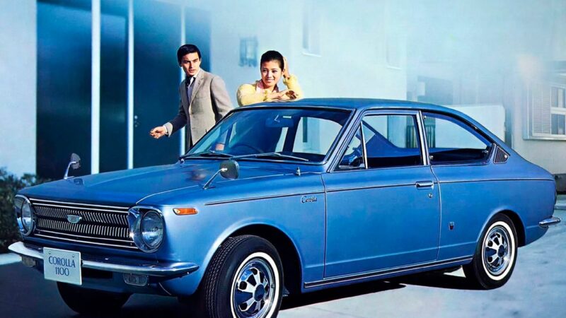 Toyota Corolla já foi álbum de bossa nova na voz de uma brasileira