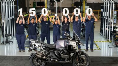 10 anos de BMW: R 1300 GS é fabricada na celebração de marco da unidade amazonense