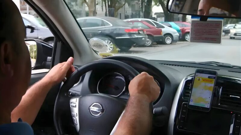 Motoristas com mais de 70 anos podem perder a CNH se não fizerem exame obrigatório