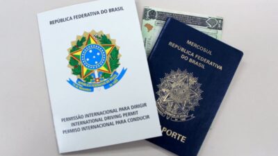 Tradução da CNH: o que é, onde vale e quanto custa a permissão para dirigir no exterior