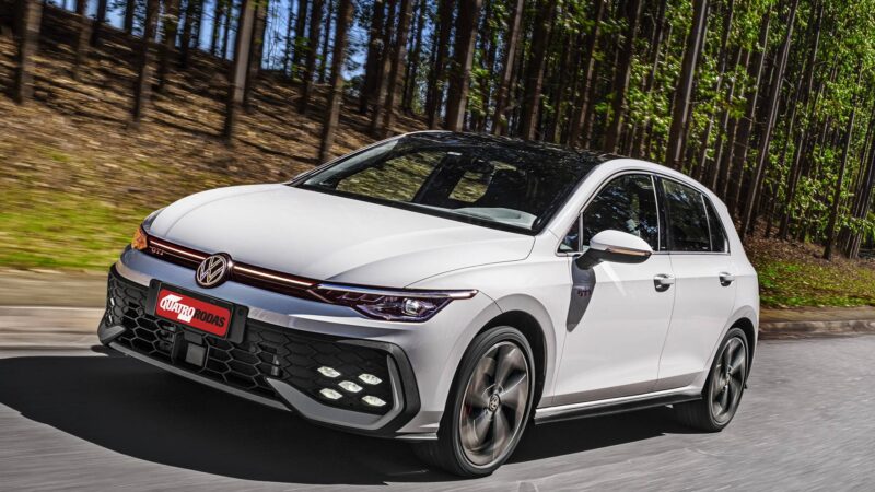 VW Golf GTI ‘brasileiro’ é rápido mesmo com 20 cv a menos, mas não é perfeito