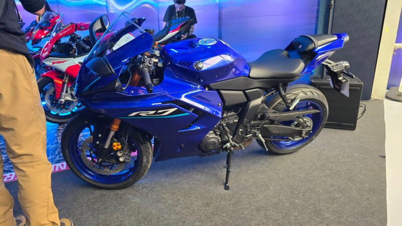 Yamaha lança Tracer 7 e nova R7 no Festival Interlagos