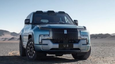 Nova lei libera CNH B para dirigir carros elétricos e híbridos de até 4.250 kg