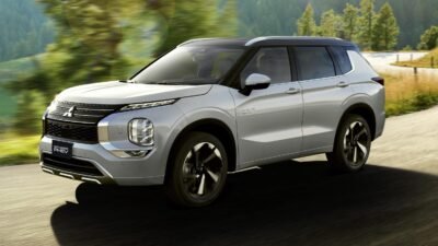Novo Mitsubishi Outlander estreia em 2028 com sistema híbrido de quatro motores