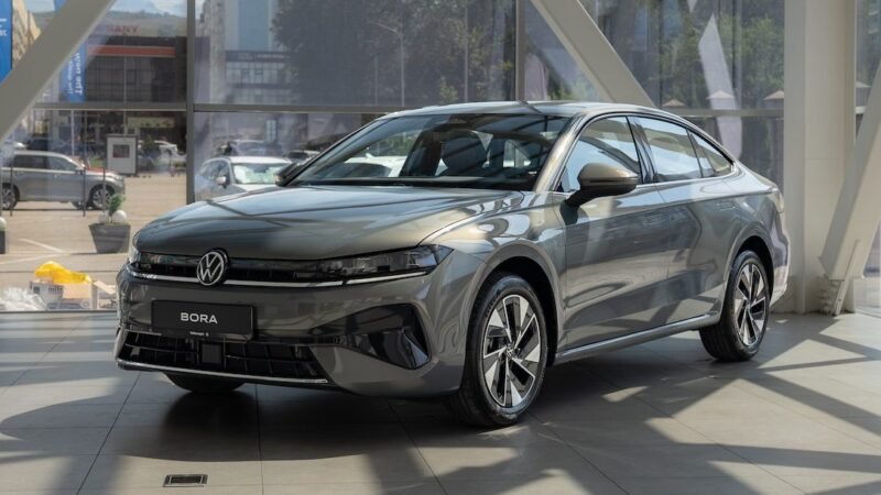 Lembra dele? VW Bora está vivo com tamanho de Passat e base de Jetta