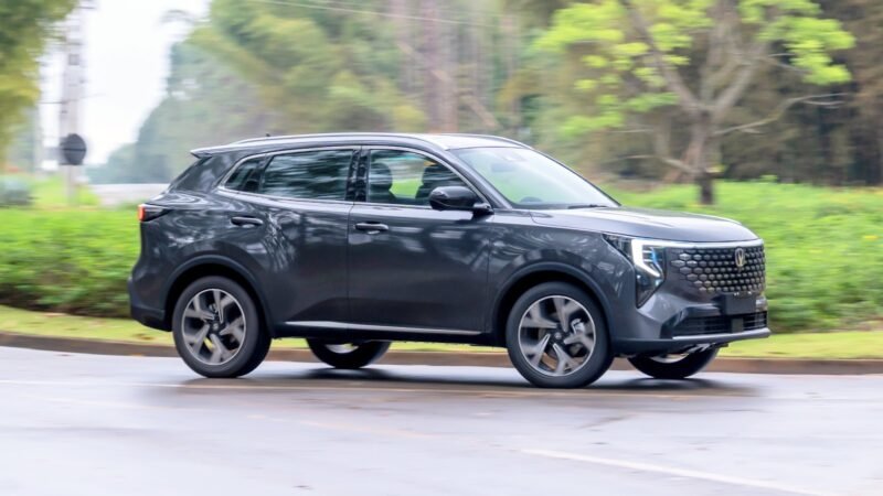 CAOA CS55 Infinity, de R$ 154.990, é a versão mais vendida no lançamento do SUV