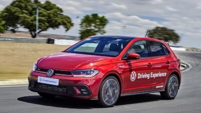 Carros mais vendidos no Brasil em setembro de 2026: Polo lidera, Dolphin Mini cresce e Strada domina o geral