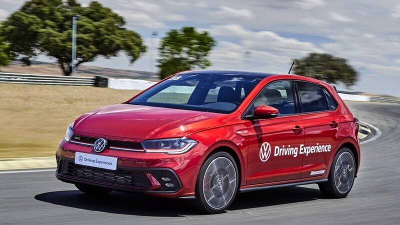 Carros mais vendidos no Brasil em setembro de 2026: Polo lidera, Dolphin Mini cresce e Strada domina o geral