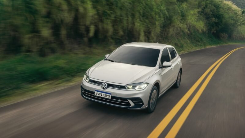 Carros mais vendidos no Brasil em setembro de 2026: Polo lidera passeio, Strada domina geral