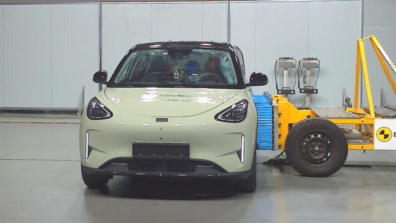 Geely EX2 conquista cinco estrelas no Euro NCAP 2026