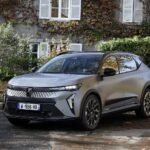 Renault Scenic E-Tech ganha bateria de 89 kWh na Europa