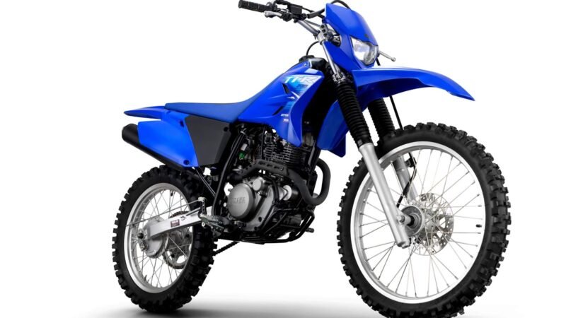 Yamaha TT-R 230 2027 chega por R$ 20.590 com novo visual