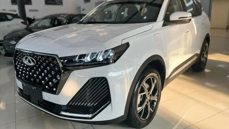 Avenger sobe 40 posições e Tiggo 7 cresce 209,8% em vendas em setembro