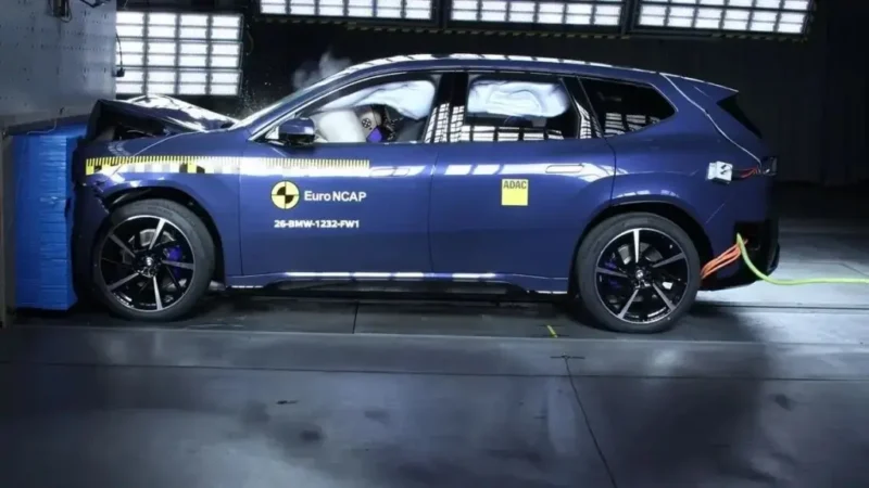 Espuma de matriz metálica torna os carros mais seguros ao reduzir a energia dos impactos