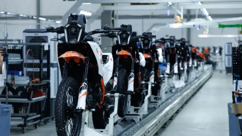 KTM inaugura fábrica em Manaus (AM) e promete lançamentos para o mercado brasileiro
