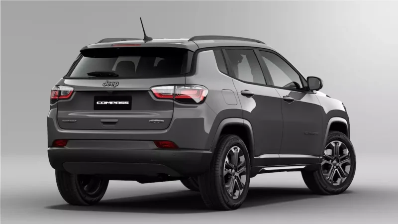 Jeep Compass Longitude Night Eagle 2027 estreia sistema híbrido leve MHEV por R$ 206.990