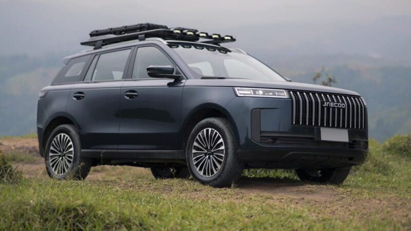 Jaecoo 5 Prestige ou Leapmotor B10 REEV: qual é o melhor híbrido de R$ 180 mil?