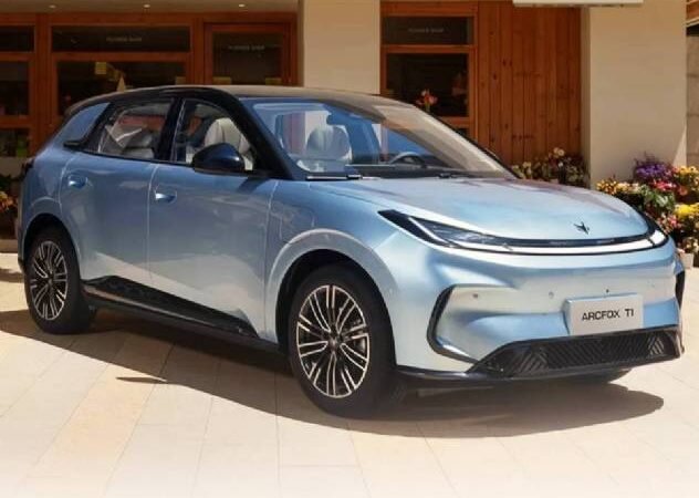 BAIC ArcFox T1: hatch elétrico estreia no Brasil por R$ 129.900; veja versões e detalhes