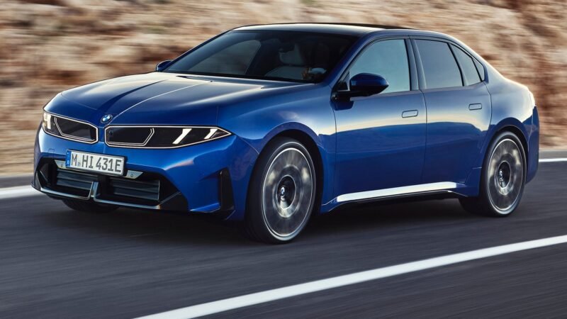 Novo BMW Série 3 a gasolina ganha visual e cabine do i3 elétrico