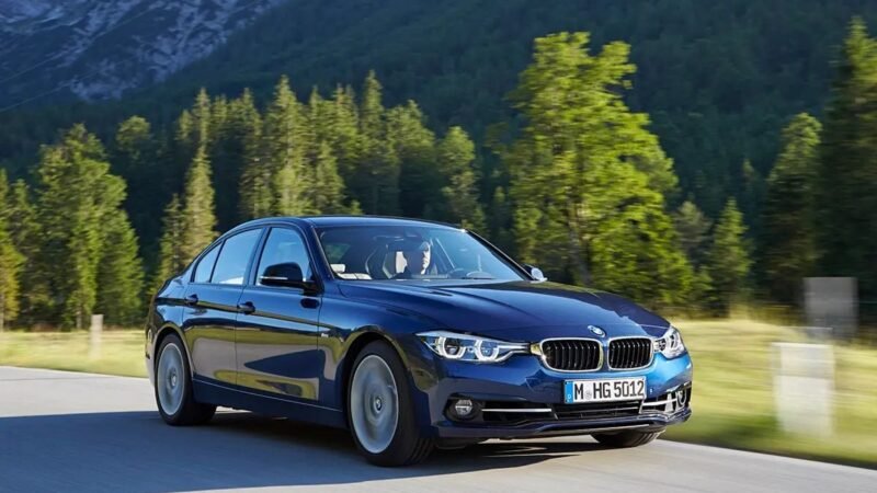 Carro usado: 10 fatos sobre o BMW 320i 2016, o Série 3 flex feito no Brasil