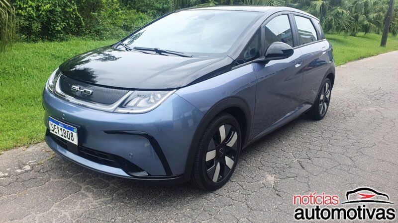 Efeito iPhone: levantamento da OLX explica a desvalorização de carros elétricos e híbridos usados