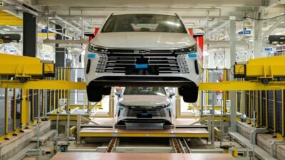BYD contrata mais 1.100 profissionais para soldagem e pintura em Camaçari (BA) rumo à produção nacionalizada