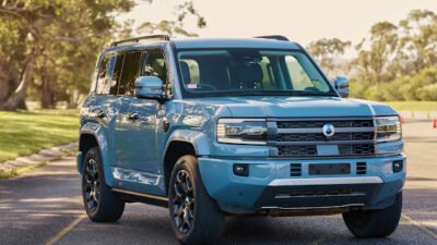Carros e marcas premium mais vendidos do Brasil em setembro de 2026: BMW lidera e Denza B5 é o modelo mais emplacado
