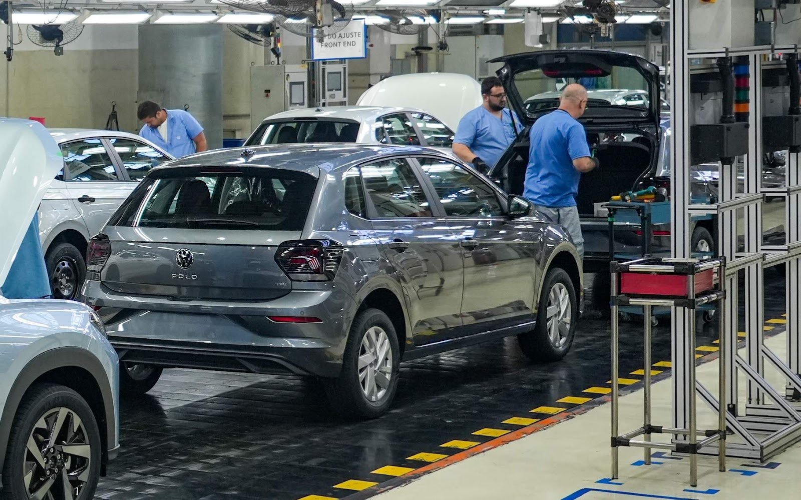 Carros mais vendidos no Brasil em setembro de 2026: Polo assume a liderança entre os automóveis de passeio