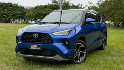 Renault Duster Iconic Plus 2026 entrega 38 cv a mais que o Nissan Kicks Advance por R$ 23.375 a menos
