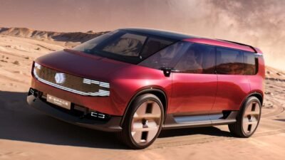 Renault volta às origens da Espace com conceito elétrico E-Space para o Salão de Paris